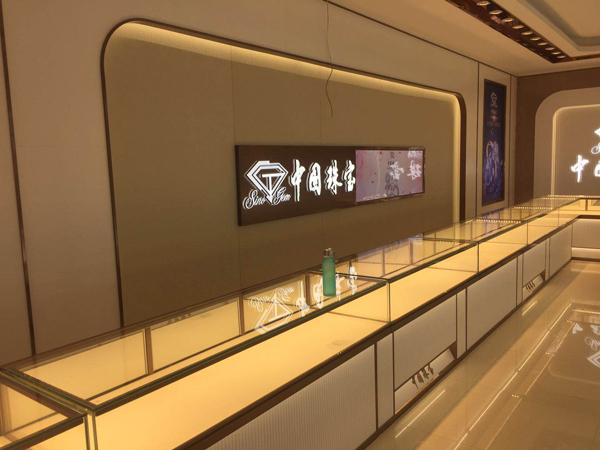 珠寶展柜的店面平面布局方式有哪些？